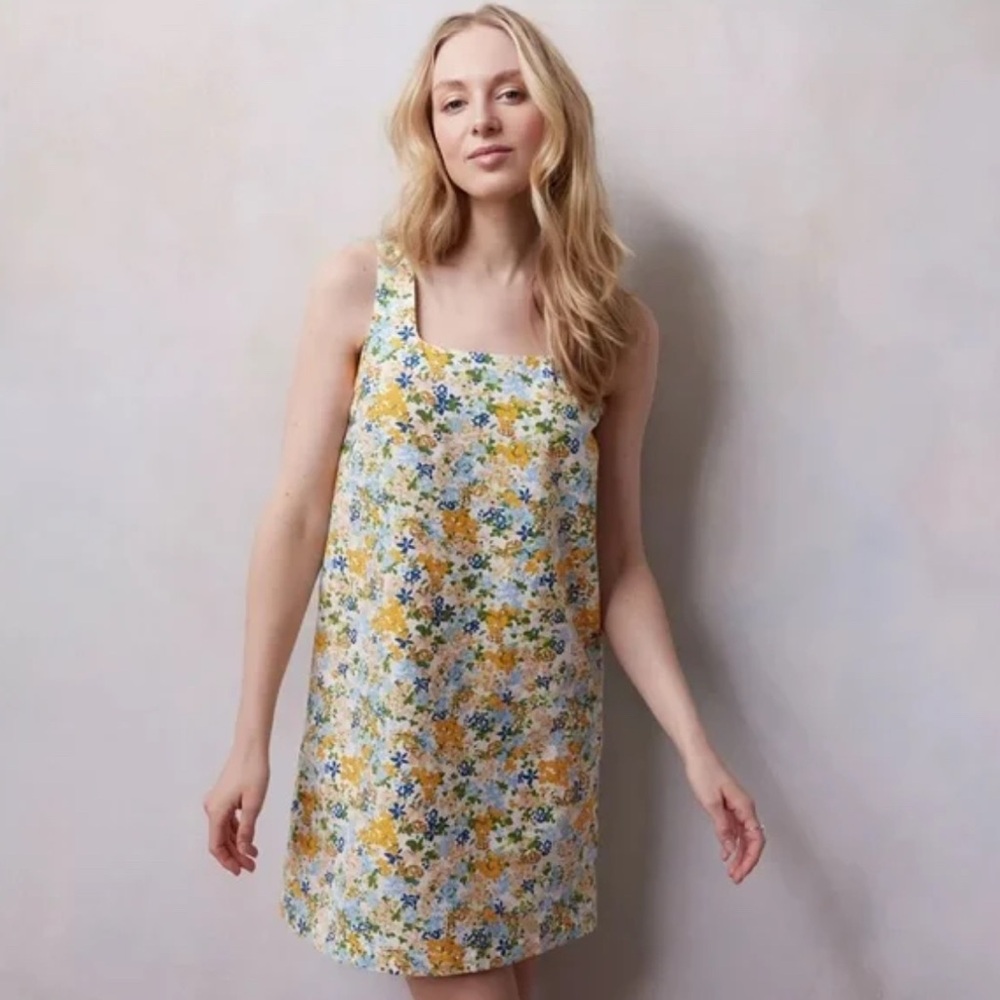 Lauren Conrad floral mini sheath dress